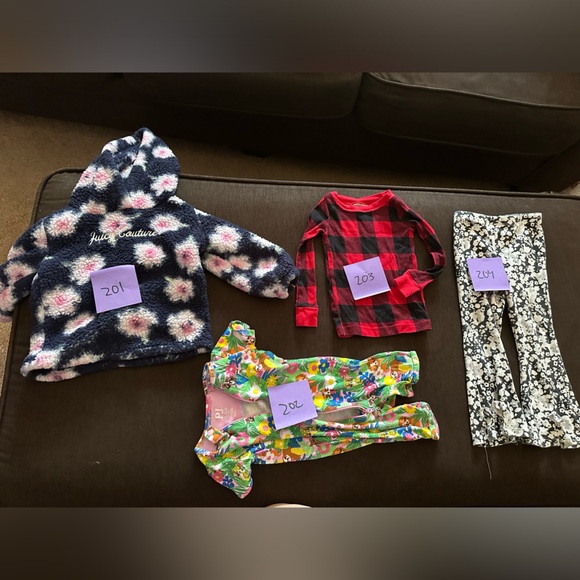 Baby Clothes! - Picture 7 of 9